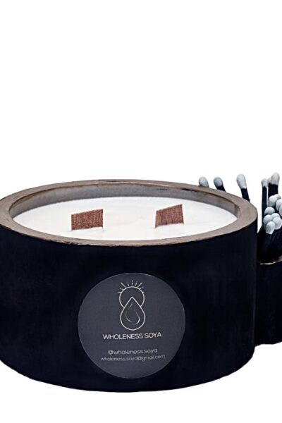 Luxury 1kg black orchid candle with double wooden wick and handmade container